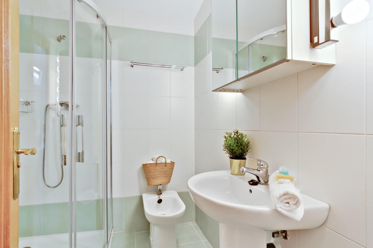 Del Parque Flats - Ollerias Duplex Apartment Malaga Bagian luar foto