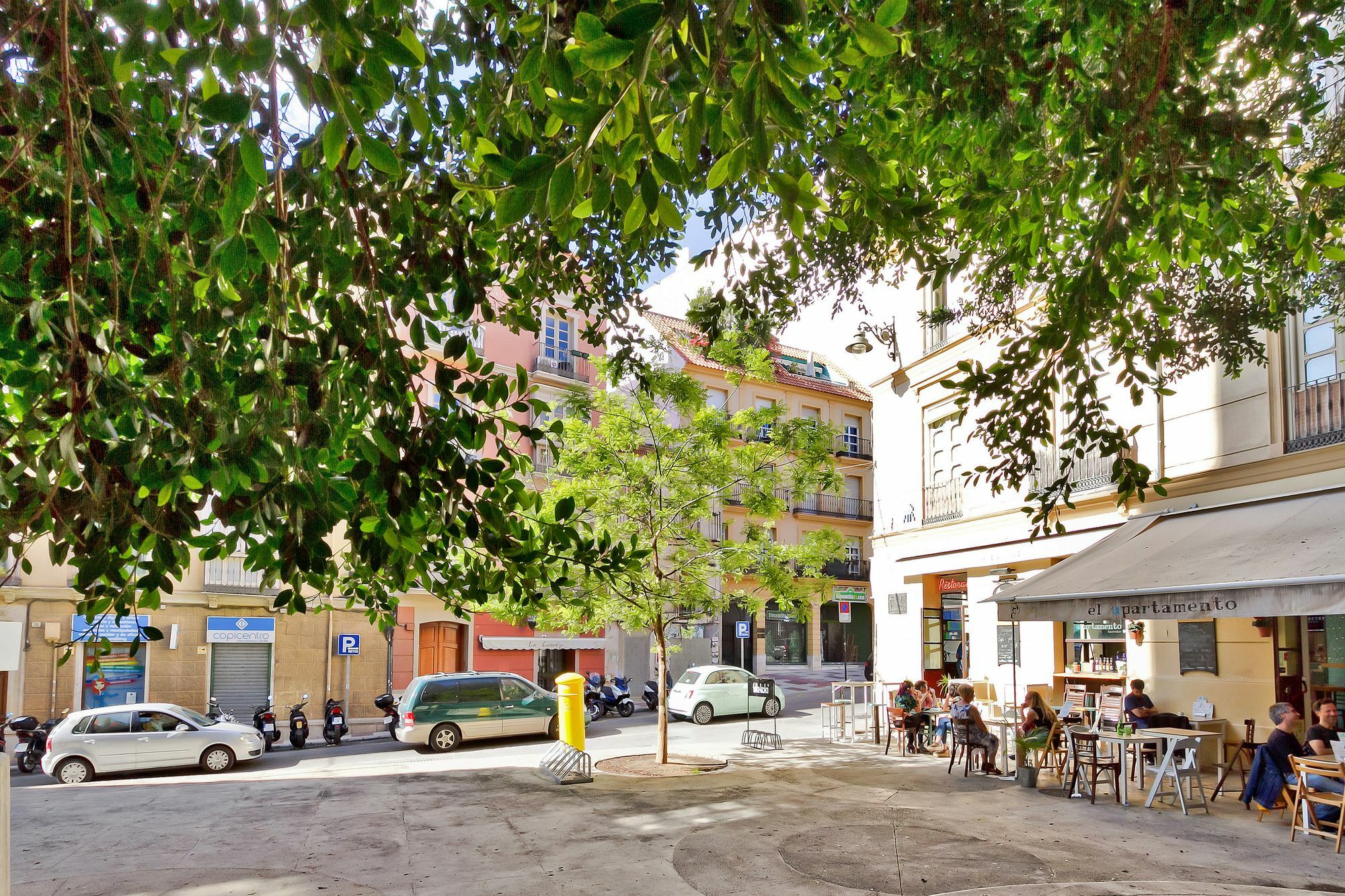 Del Parque Flats - Ollerias Duplex Apartment Malaga Bagian luar foto